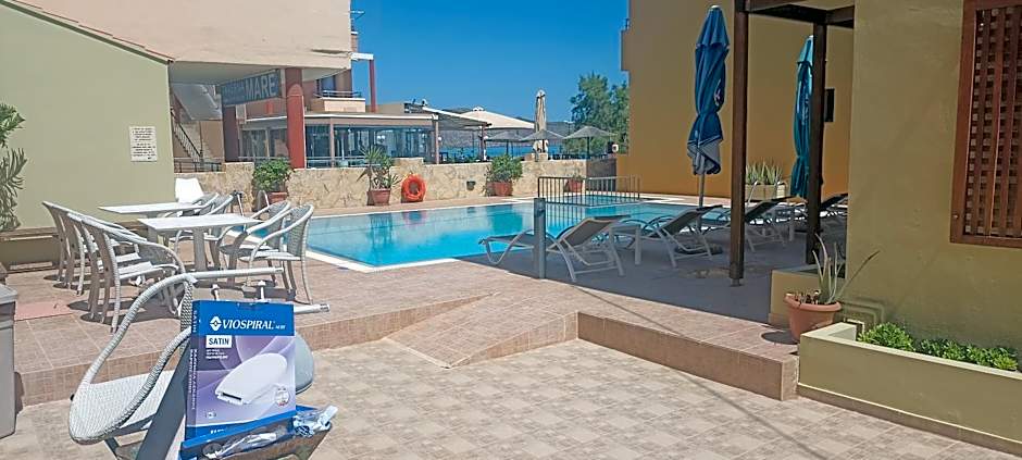 Vetoulas Suites n Studios in Stalos beach