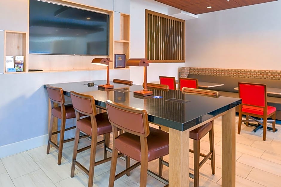 Holiday Inn Express Glenwood Springs Aspen Area By IHG