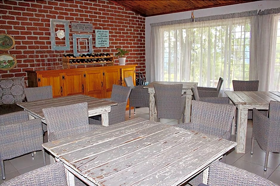 Granny Dots Country Spot