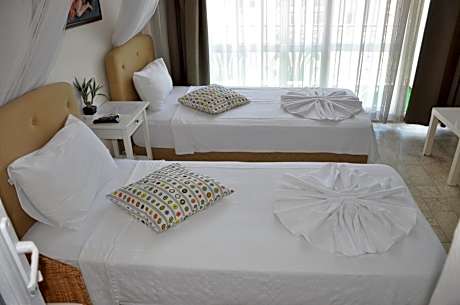 Comfort Twin Room