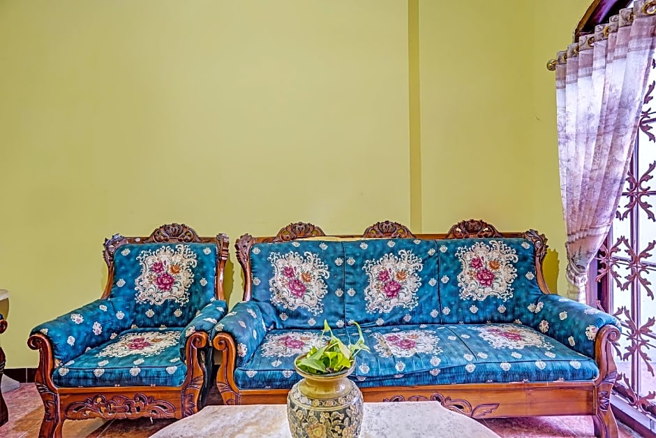 SPOT ON 91716 Kost Yy Syariah