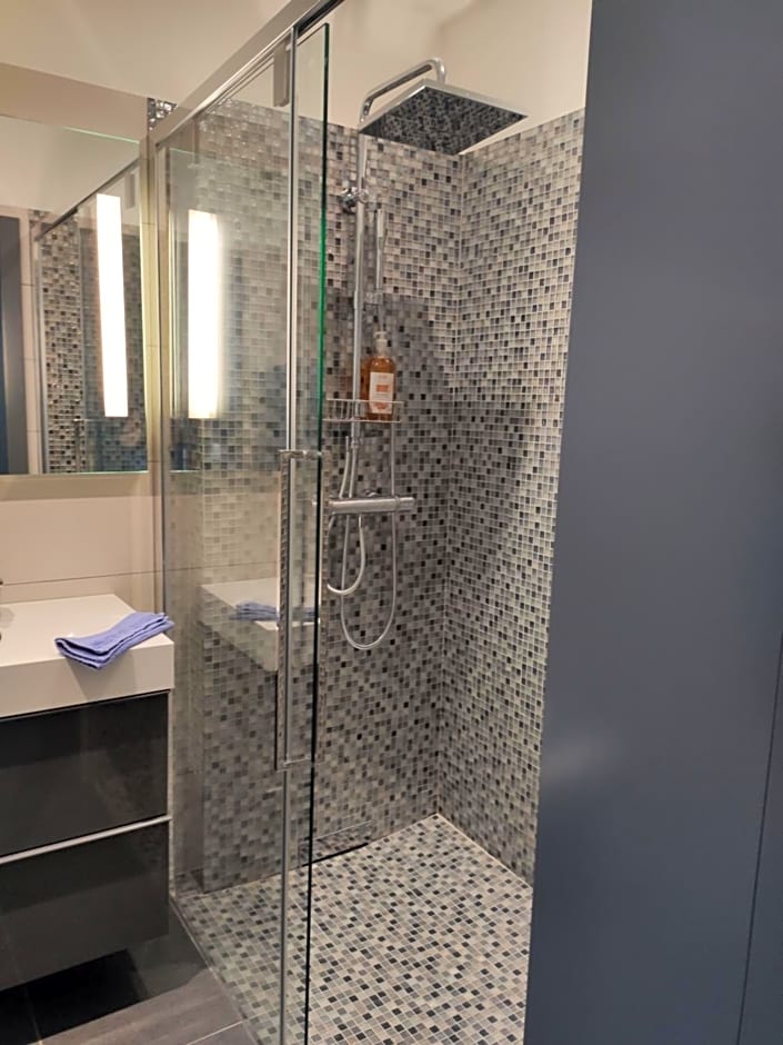 Villa Otilia-Bed and Breakfast-Chambres d'hôtes en Provence