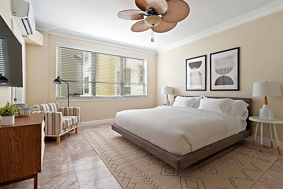 Ambassador Hotel – Palm Beach, FL