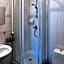 Fry House Hostel - 15min to Dworzec Zachodni, 5min to Klub Progresja