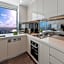 Meriton Suites World Tower, Sydney