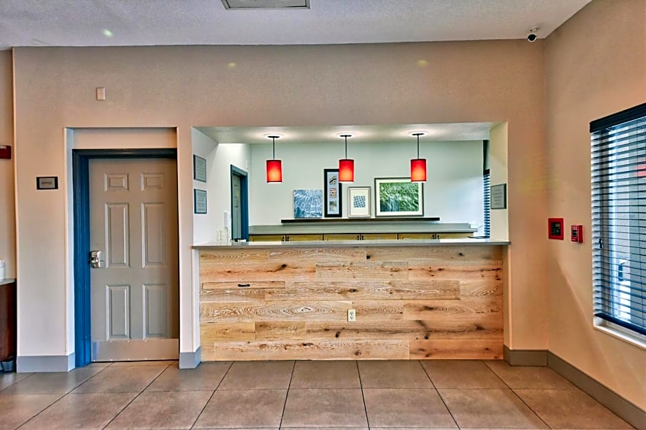 Country Inn & Suites by Radisson Ocala Southwest