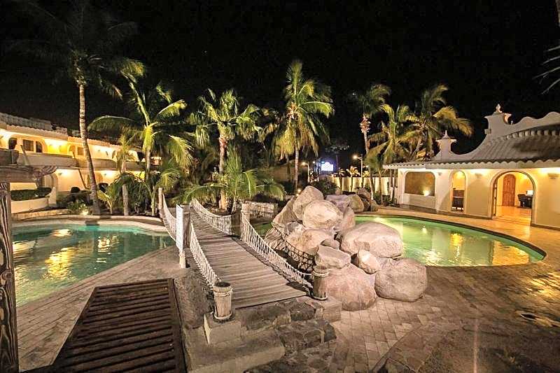 Club el Moro Hotel Suites