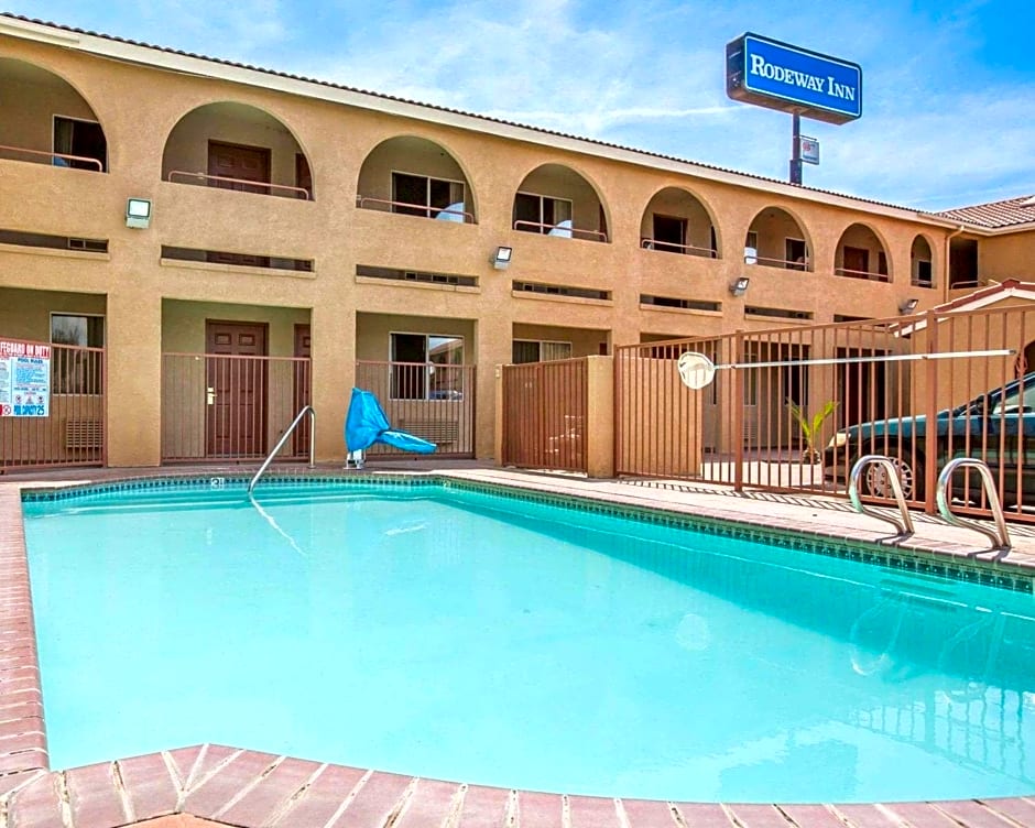 Rodeway Inn Delano