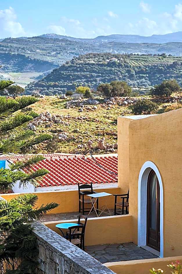 Arolithos Traditional Village Hotel