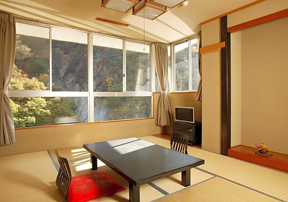 Itoen Hotel Oze Oigami Sanrakuso