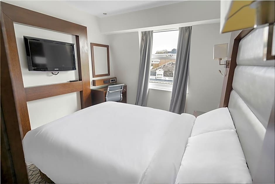 LHA Paddington Hostel