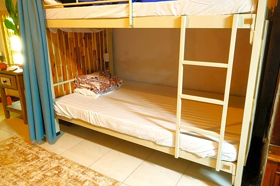 Sakura Hostel Saigon