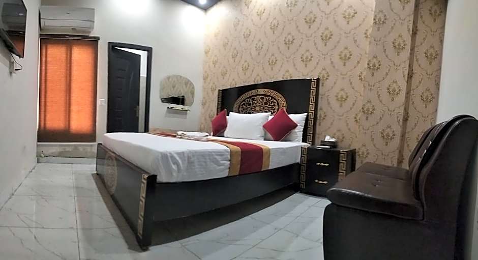 Hotel Comfort Zone – Lahore, WI