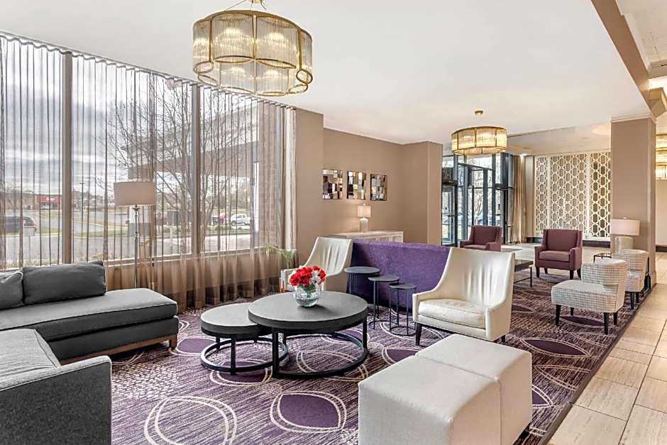 Comfort Inn Brooklyn Center