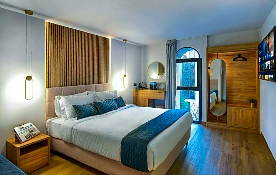 CITYLUXE Suites & Rooms