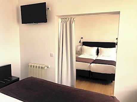 Family Room with Sea View