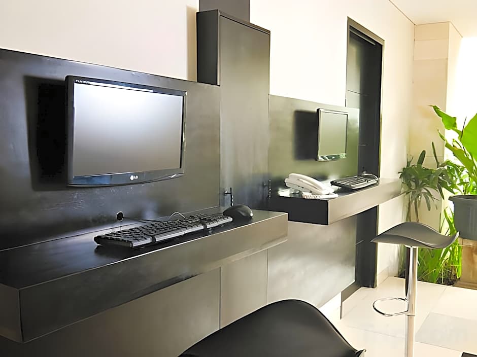 Grand Kuta Hotel And Residence