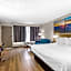 Days Inn by Wyndham Clayton