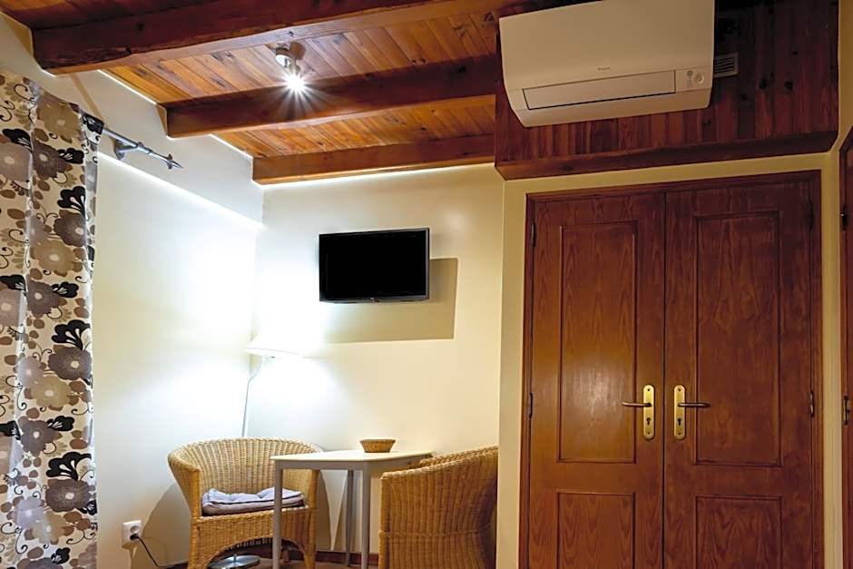 Quinta Do Crestelo Aparthotel