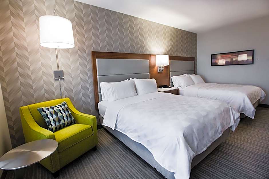 Holiday Inn Hotel & Suites Calgary South - Conference Ctr By IHG