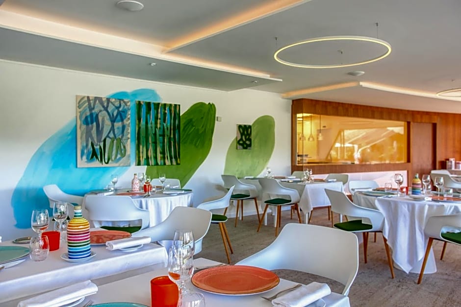 Hotel Restaurant La Vague de Saint Paul & Spa