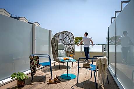 Double Room with Terrace