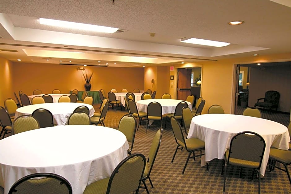 La Quinta by Wyndham Oakland - Hayward