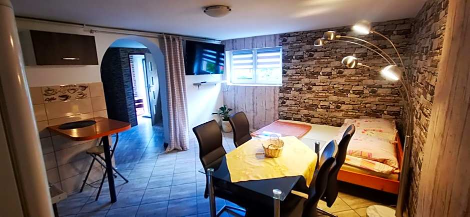 Noclegi "Marfikowe Pole"