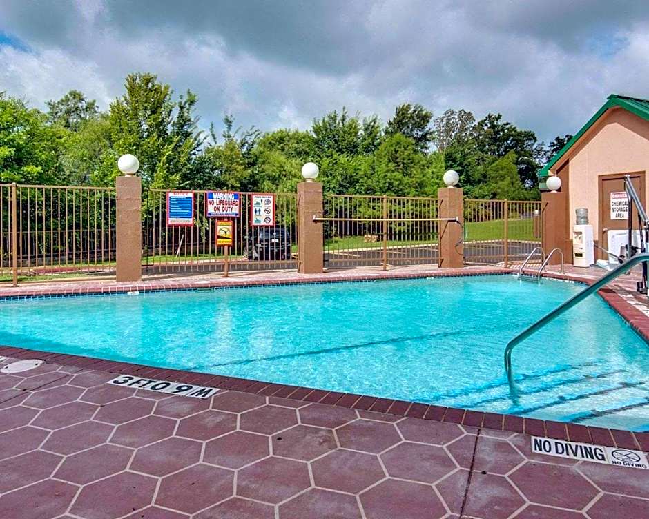 Quality Inn Mt. Pleasant