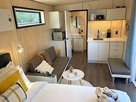 Snowman Cabins