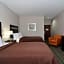 Quality Inn & Suites Kenedy - Karnes City