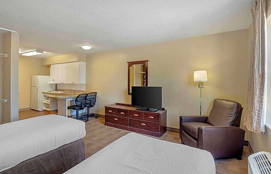 Extended Stay America Select Suites - Chicago - Rolling Meadows