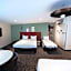 ibis Paris Canal Saint Martin