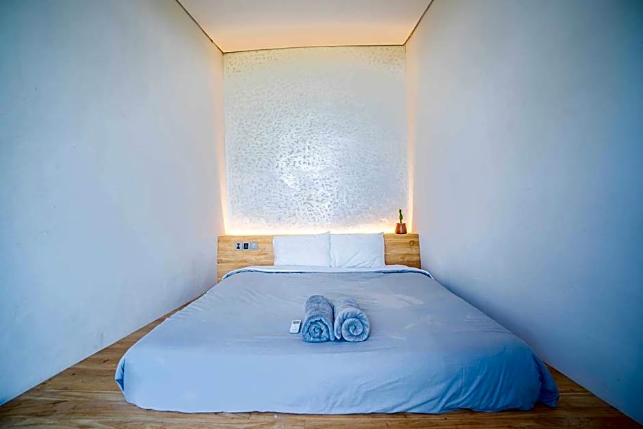 Bong Hostel Nusa Lembongan by Bukit Vista