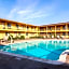 Quality Inn & Suites near Downtown Bakersfield