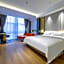 Ningbo Bochen Man Yue Hotel
