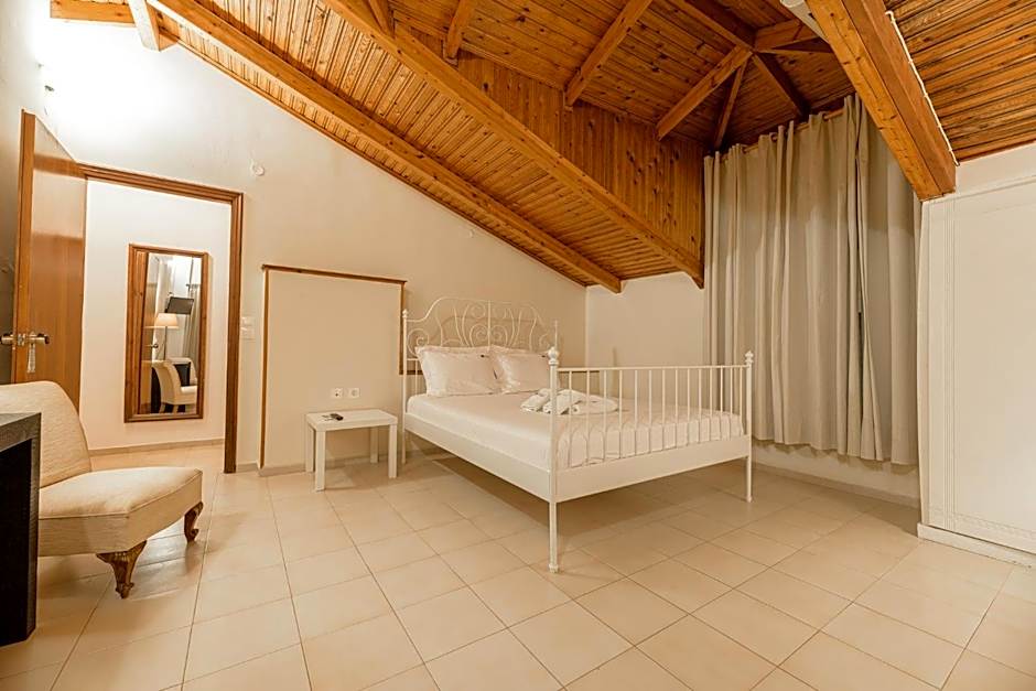 Denise Studios and Apartments