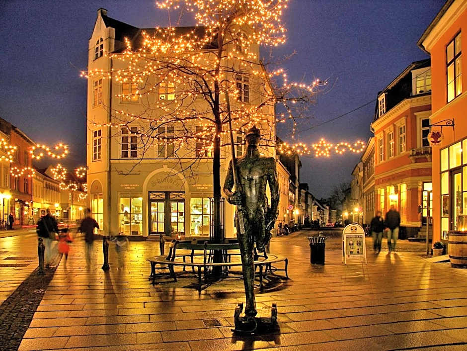 City Hotel Apartments