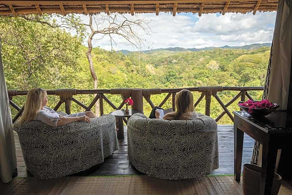 Sable Mountain Lodge, A Tent with a View Safaris