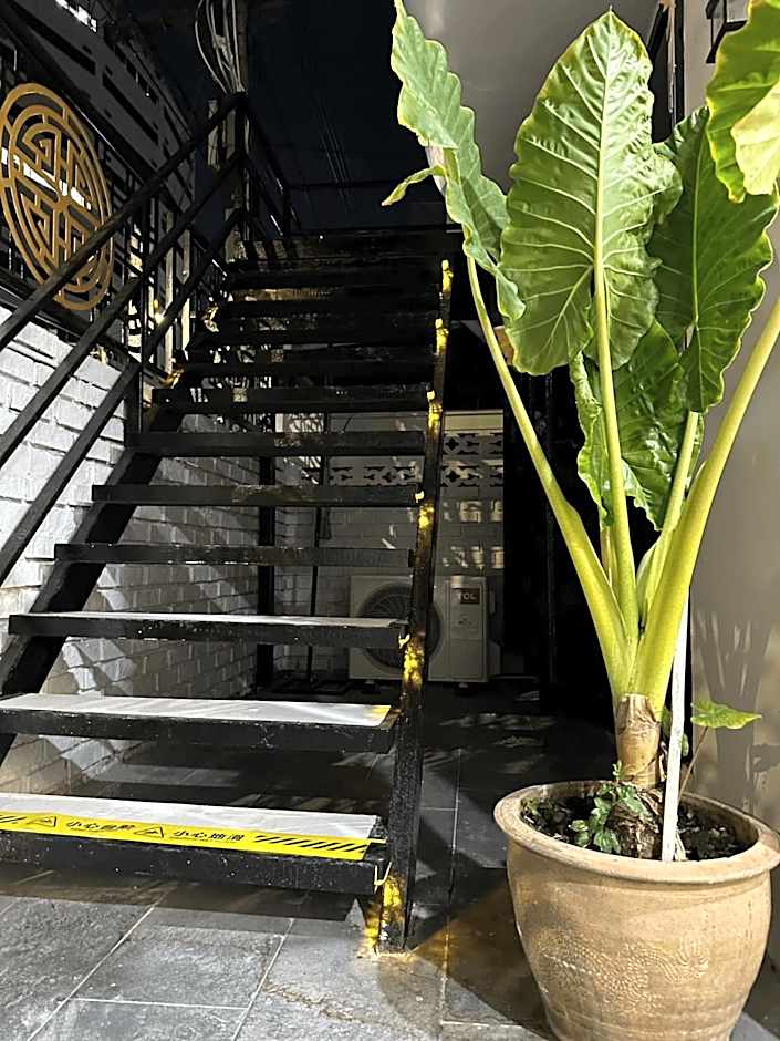 First Villa Life Hostel