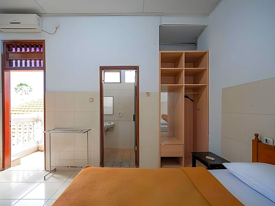 RedDoorz @ Hotel Dewata Indah Denpasar
