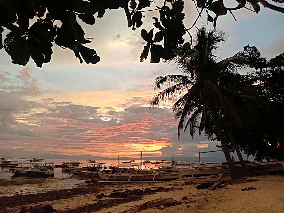 Panglao Tropical Villas