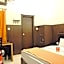 La Casa Hotel