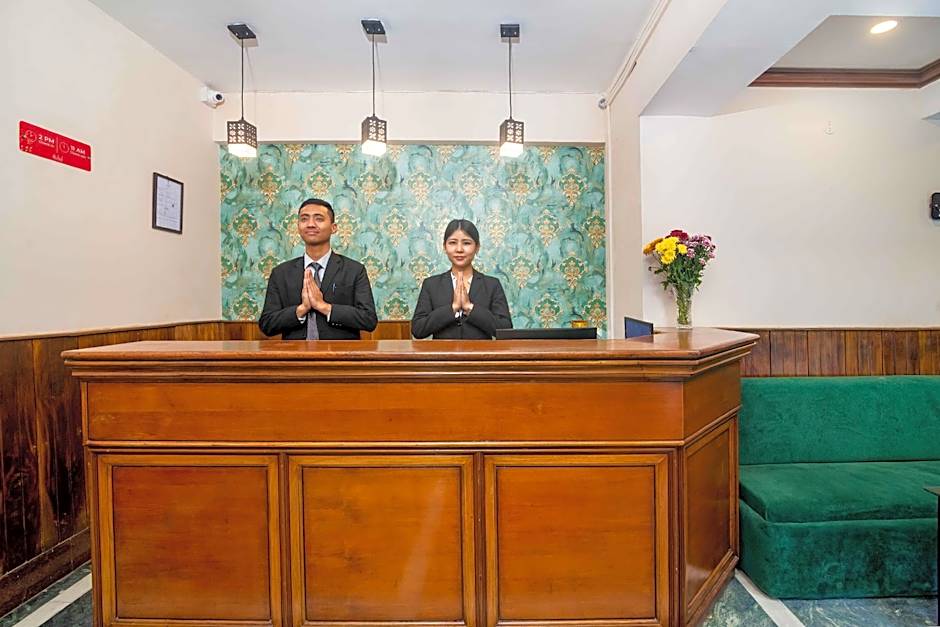 Muscatel Roma - 400 Mts from Mall Road