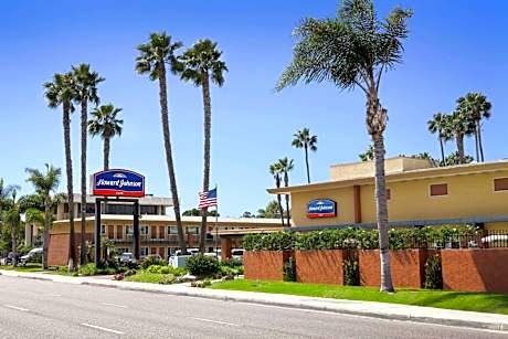Howard Johnson by Wyndham San Diego Sea World