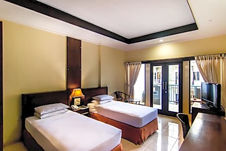 SUPERIOR ROOM