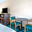 Rodeway Inn & Suites - Rehoboth Beach
