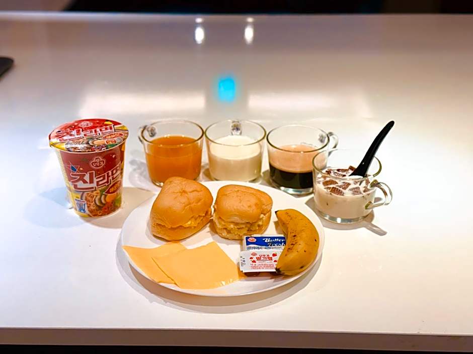 Busan Seomyeon Business Hotel J7                                                                