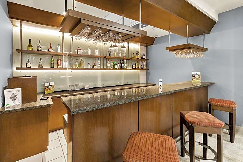 Hotel Aeropuerto Los Cabos