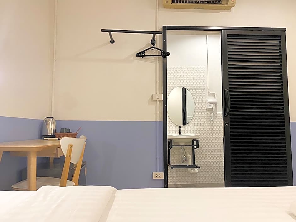 Saffron Hill Bangkok